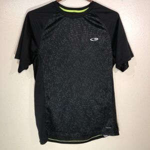 Champion Duo Dry Black shirt. Size Small